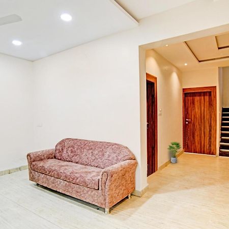 Hotel O Blue Sky Индор Екстериор снимка